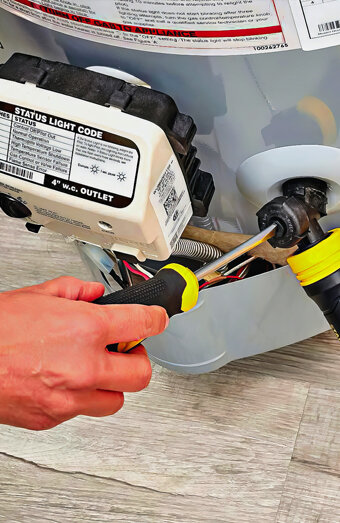 https://ashbyhotwater.com.au/uploads/2025/06/hot-water-installs-91973.jpg