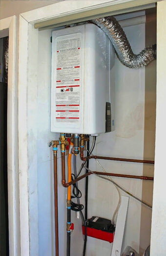 https://ashbyhotwater.com.au/uploads/2025/06/instant-hot-water-systems-43926.jpg